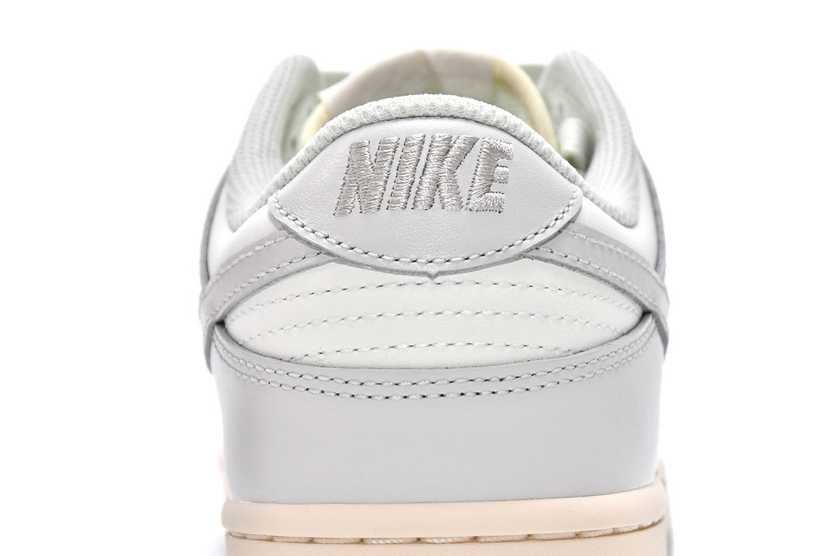 Reps Sneakers Nike Dunk Low Light Bone DD1503-107 2