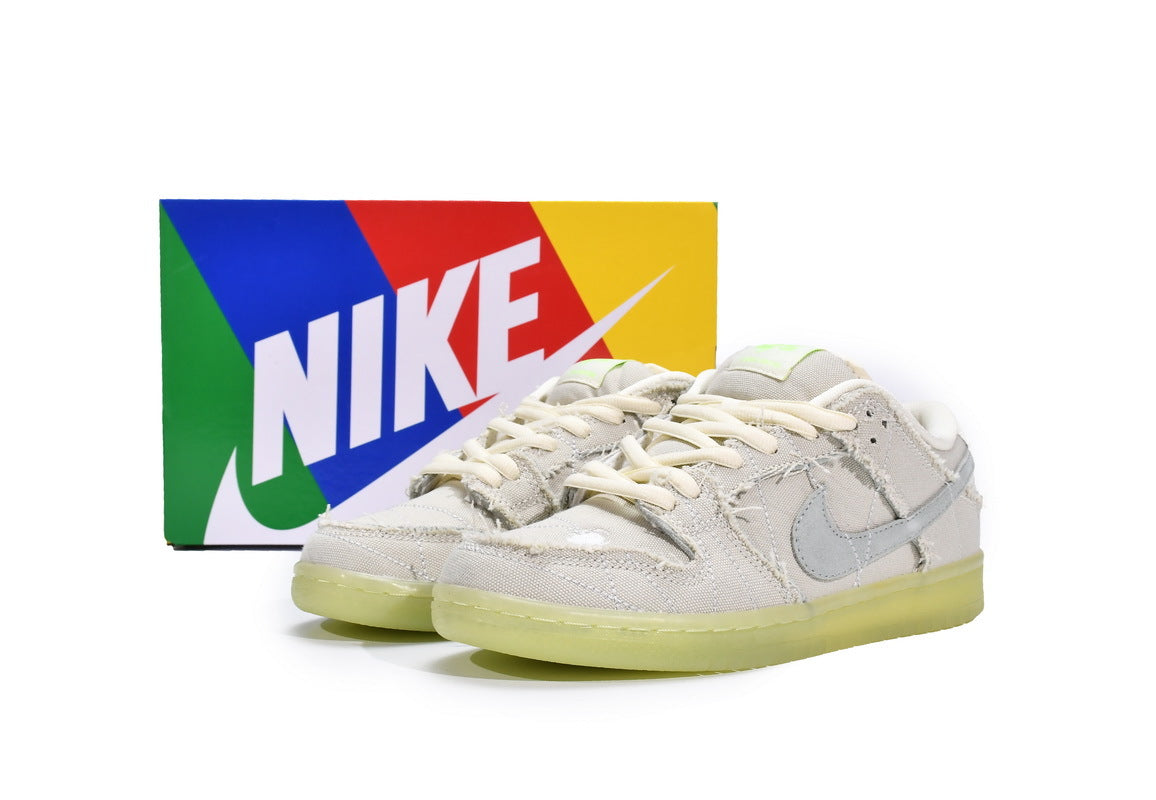 Nike SB Dunk Low Mummy Reps Sneaker DM0774-111 2