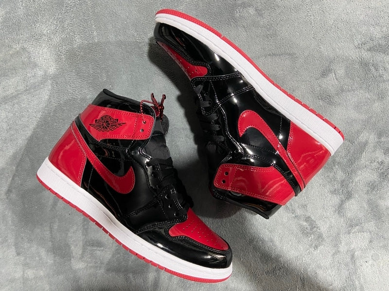 Air Jordan 1 Retro High OG Patent Bred 2021 Rep Sneakers 555088-063