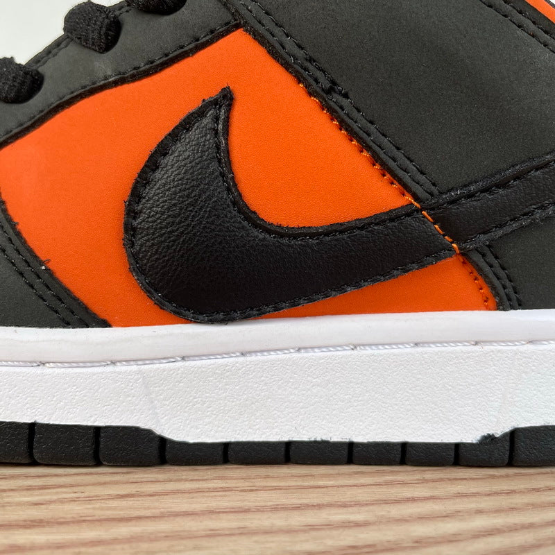Reps Sneakers Nike SB Dunk Low Retro “Orange Flash” 304292-801 2