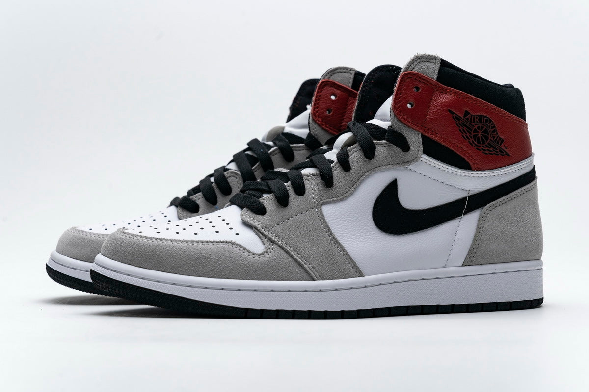 Air Jordan 1 Retro High Light Smoke Grey Reps Sneaker 555088-126 2