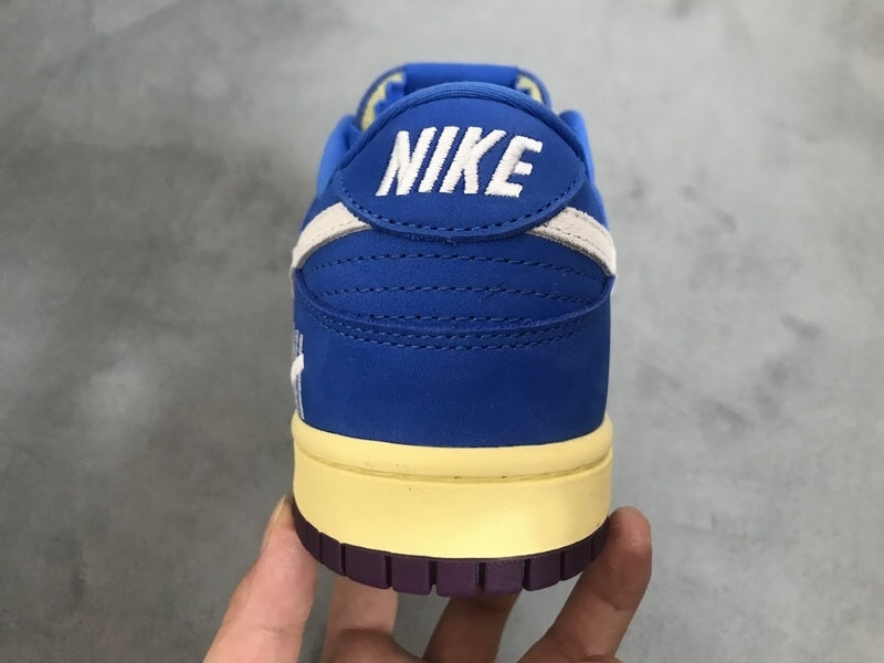 Nike Air Force 1 Undefeated 5 On It Reps Sneakers DH6508-400 2