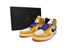 Air Jordan 1 Mid SE Lakers Reps Sneaker 852542-700 2