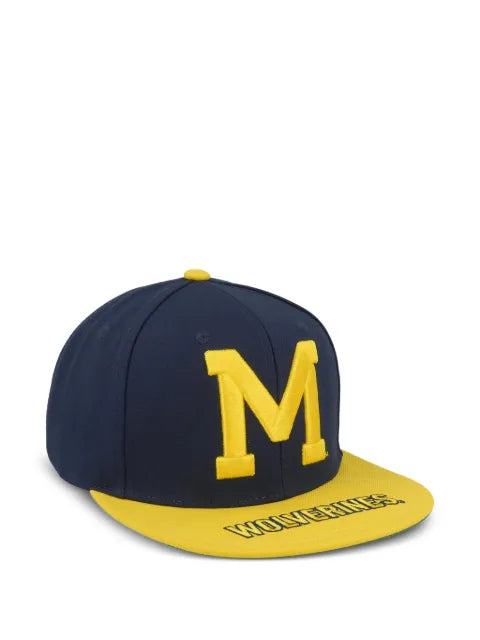 Mitchell & Ness Baseballkappe mit M-Applikation