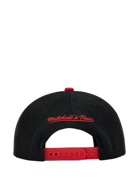 Mitchell & Ness Chicago Bulls Rise Up Baseballkappe