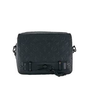 Louis Vuitton Wearable Wallet Bag