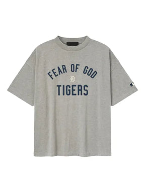 FEAR OF GOD ESSENTIALS x MLB 90s detroit graphic T-shirt