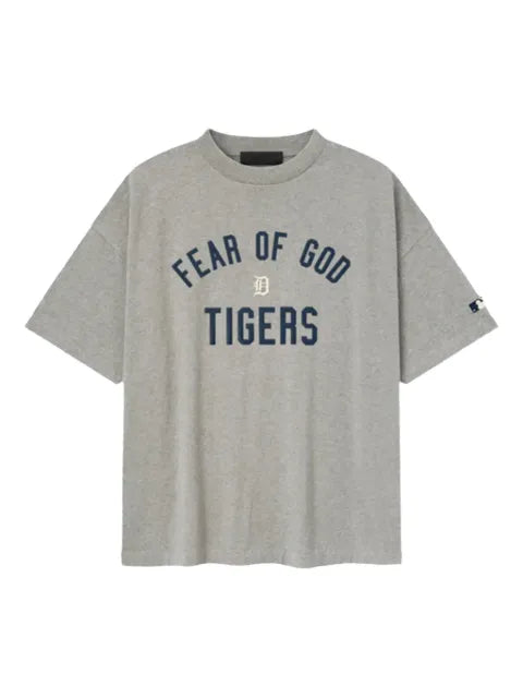 FEAR OF GOD ESSENTIALS x MLB 90s detroit graphic T-shirt