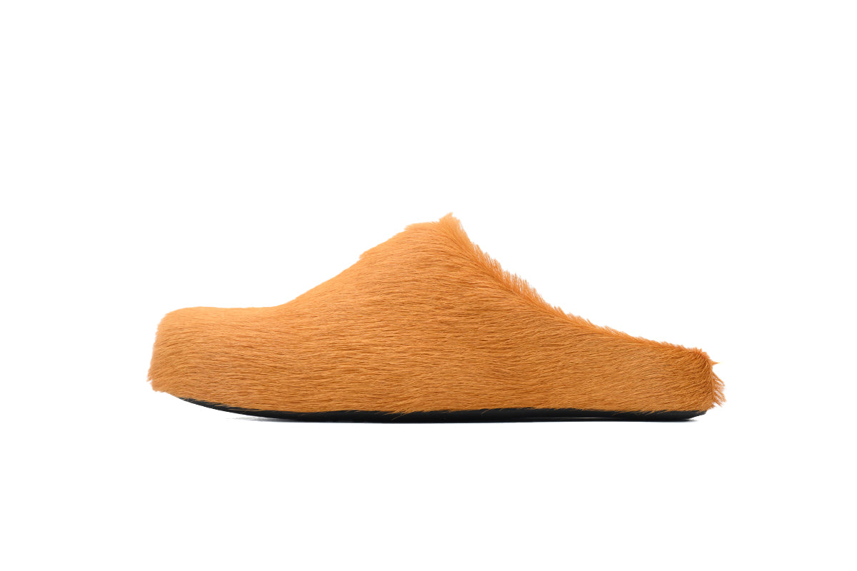 MARNI Long-Hair Calfskin Fussbett Sabot Yellowish Brown